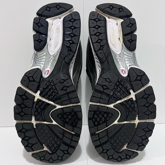 New Balance 2002r Dark Grey - Picture 4 of 7